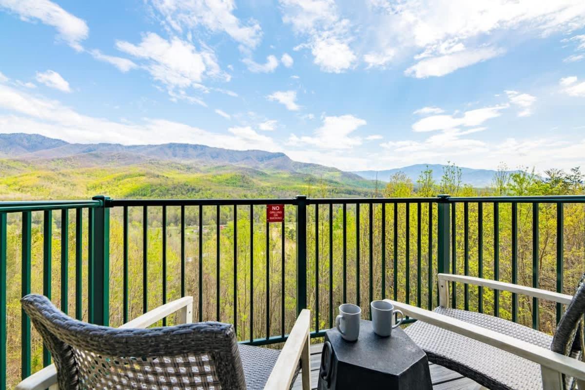 Villa Modern Mountain Escape Gatlinburg Esterno foto