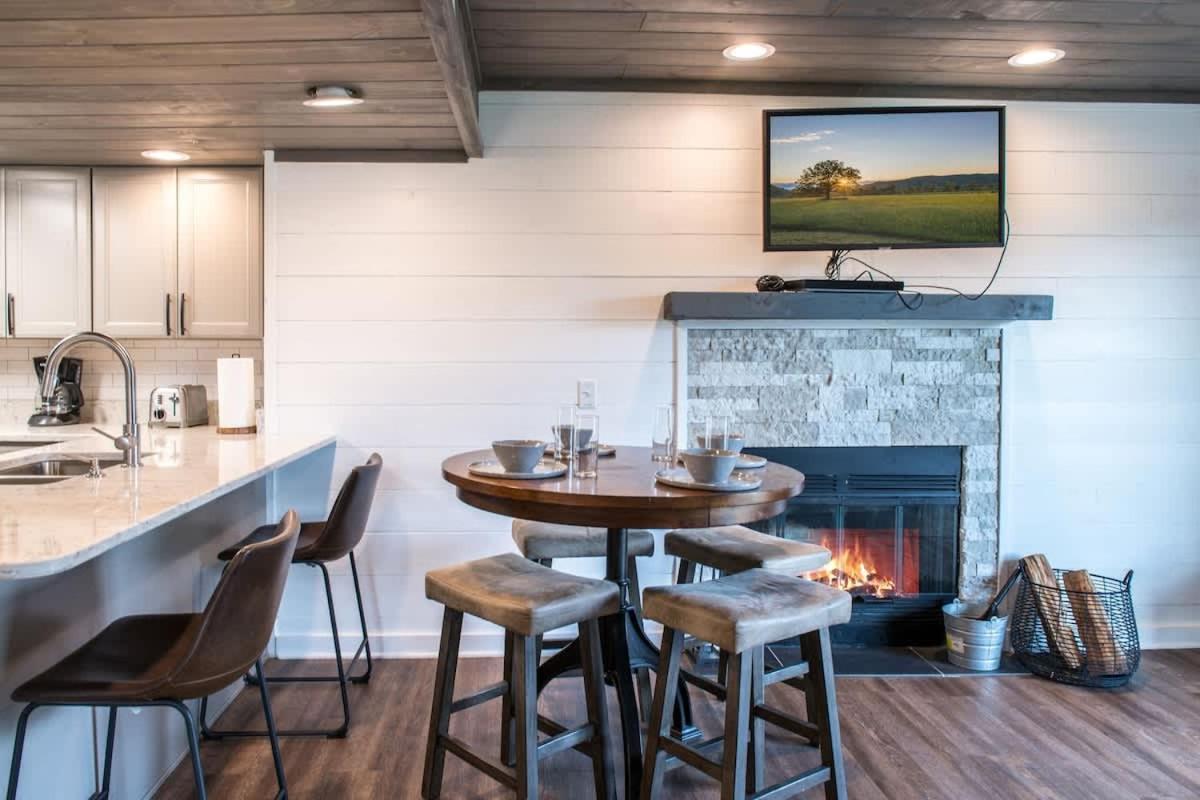 Villa Modern Mountain Escape Gatlinburg Esterno foto
